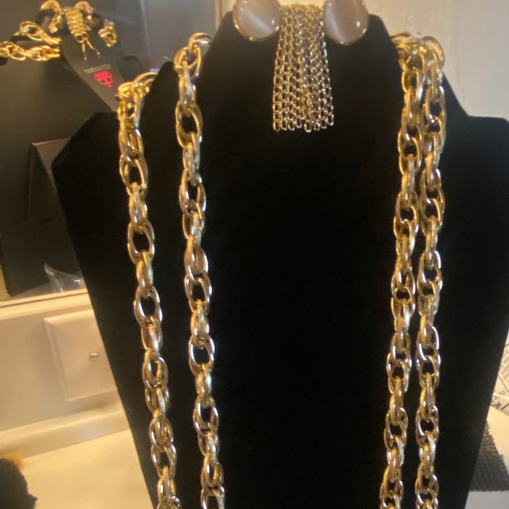 Necklace